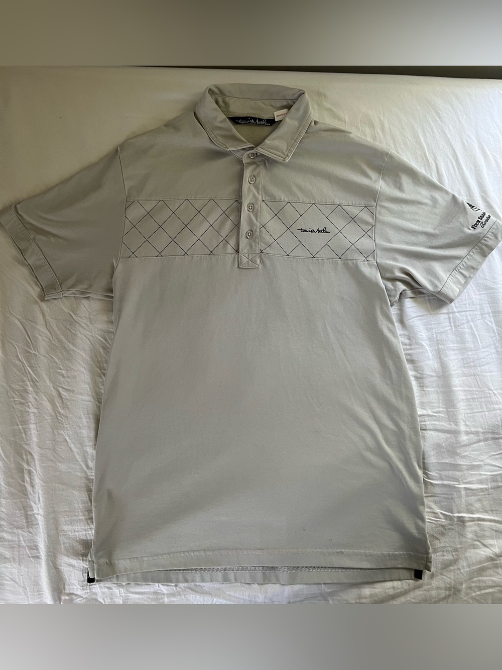 TravisMathew Polo Shirt Size Medium